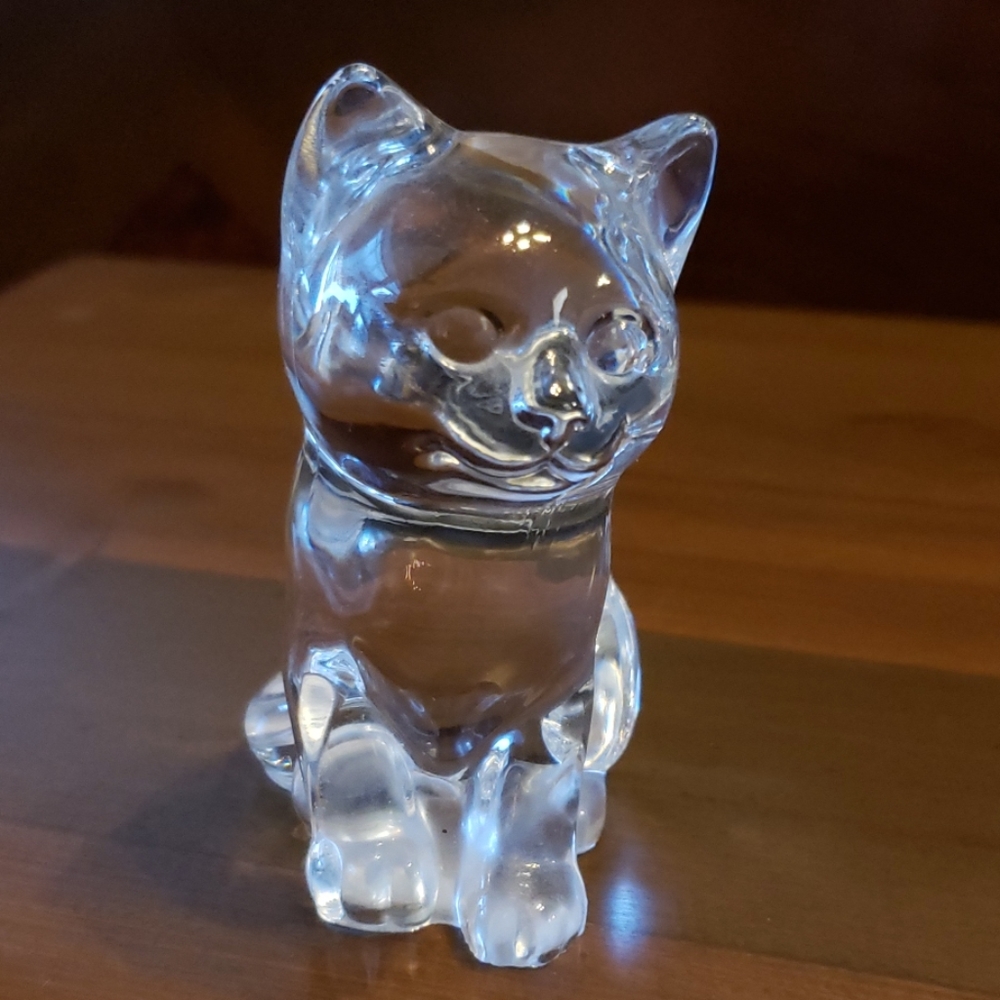 Clear Cat Figure - Picture 2 of 8